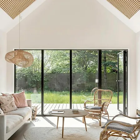 A Modern Architectural Gem Holiday home Odder
