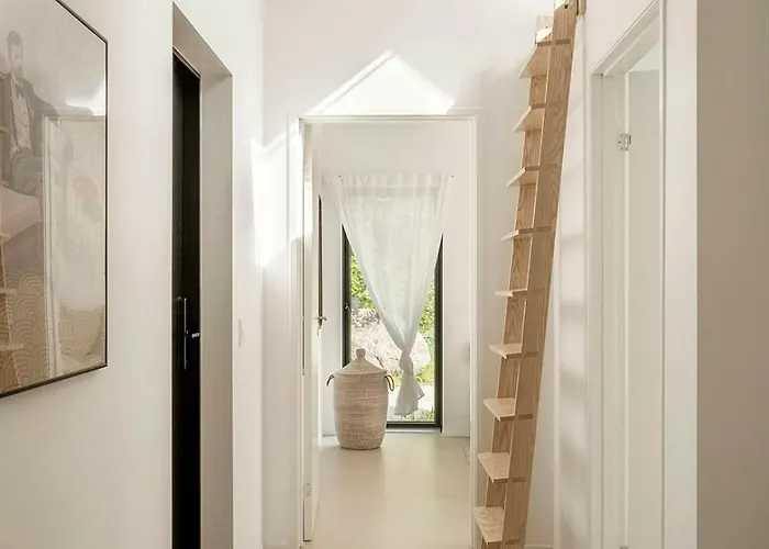 A Modern Architectural Gem Ferienhaus