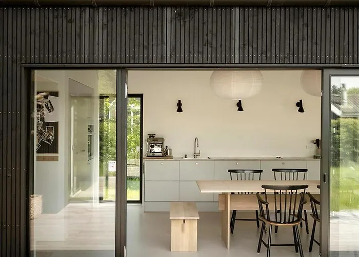 펜션 A Modern Architectural Gem *