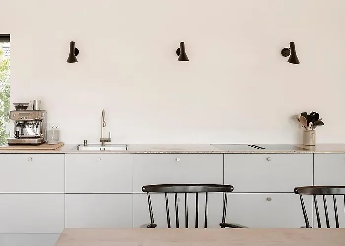 A Modern Architectural Gem Ferienhaus *